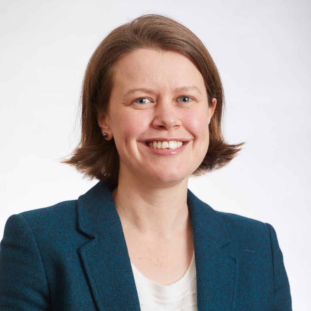 Liz Hunter Headshot